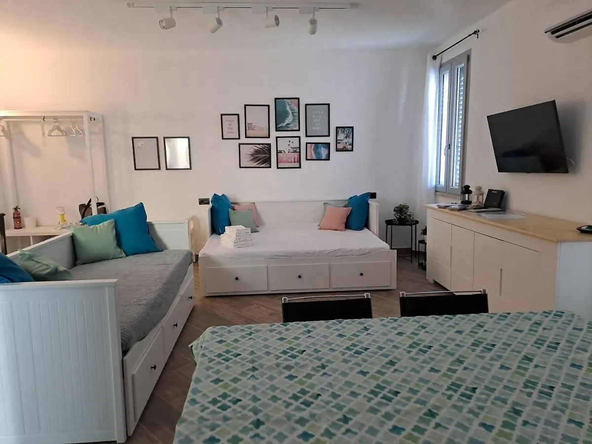 Suite Da Gabry 2 Olbia Italy